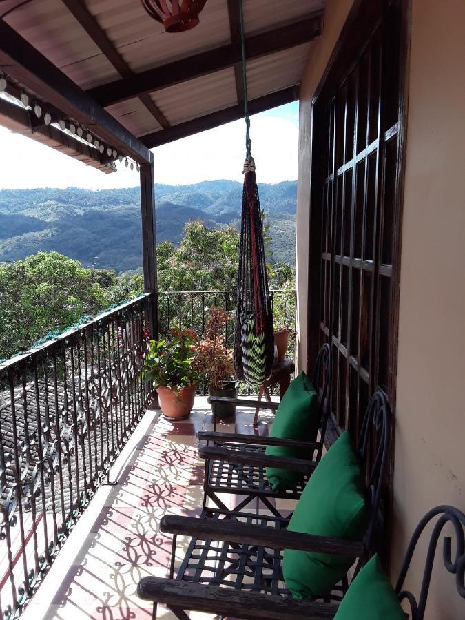 Hotel El Almendro Copán Εξωτερικό φωτογραφία